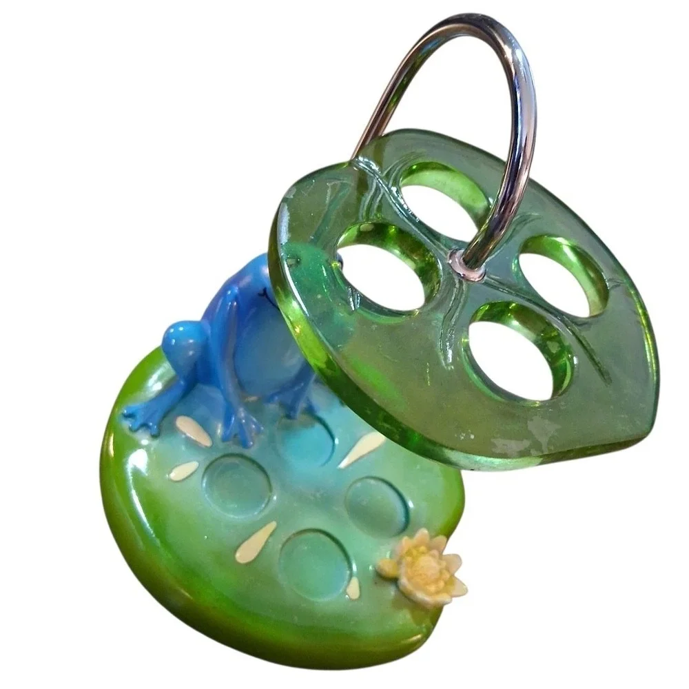 Rare Resin Frog on Lilly Pad Flowers Splish Splash Child's Toothbrush Holder